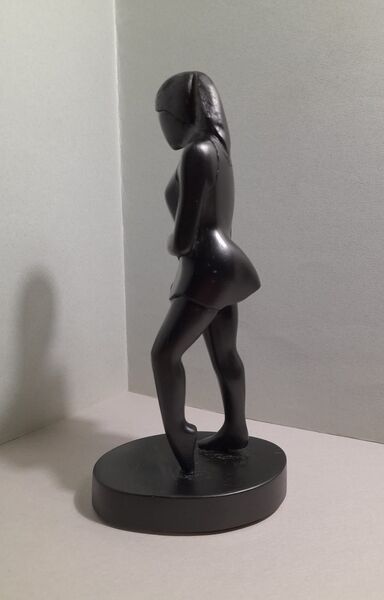 Ballerina in attesa della musica